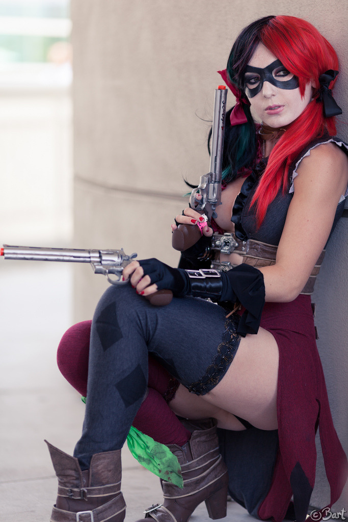 cosplaynaut:  Harley Quinn. (by Grimer666) 