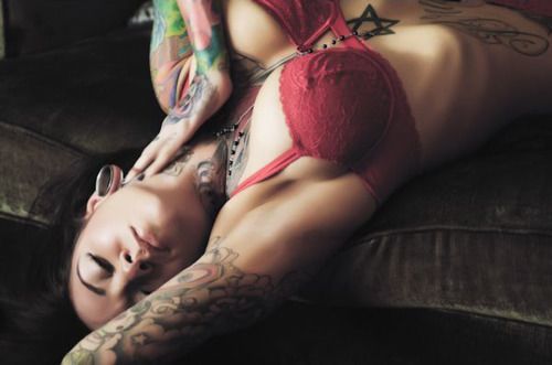 lovecandiemagazine:  www.lovecandie.com 