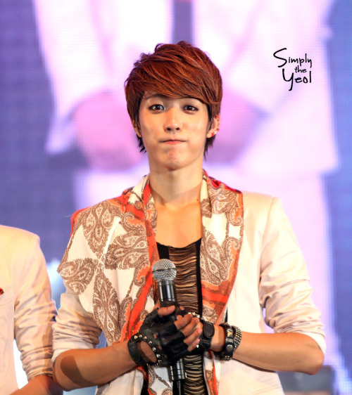 120727 1st Fanmeeting in Thailand © Simply the Yeol Do not edit/crop/remove the watermark.