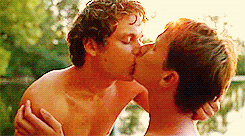 stillmygirl:  If you hide all your life, you will lose yourself.Sommersturm|2004