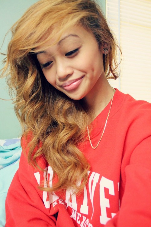 heymynameisandrea:  Follow Me ? (: Tumblr ~ Instagram ~ Facebook ~ Twitter ~ 