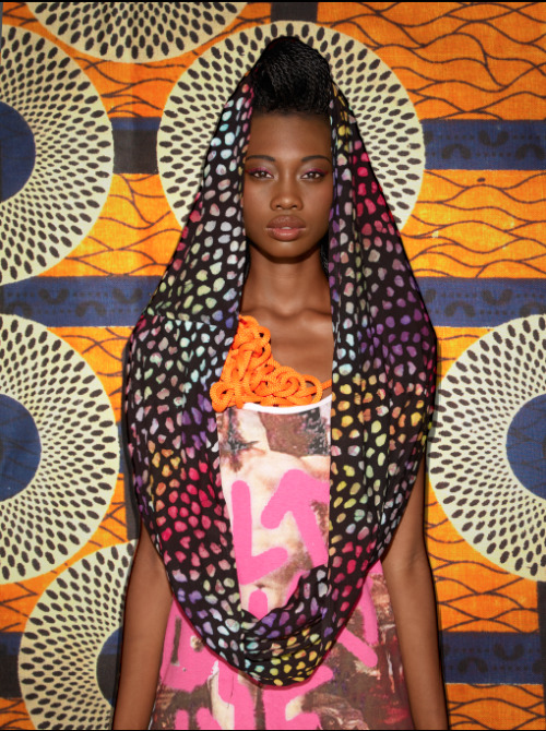 kilele:  Shwe Shwe By Jono Wood via ourafrica: 