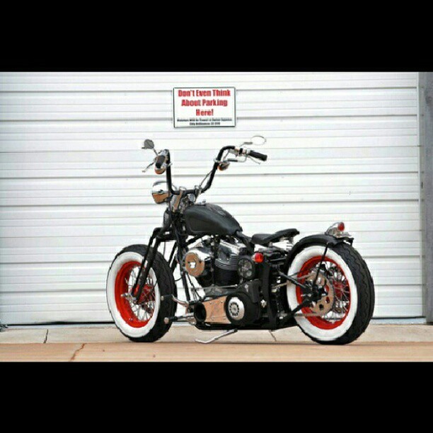 speedemon666:  Sexy.. #oldschool #bobber  (Taken with Instagram)