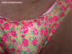 Daddyinpanties:  Daddy’s Flowery-Pink, Ruffled Bikini Panties—The Victoria’s