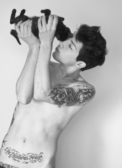 hotguyswithink:  Ash Stymest plays with a pussy at Hot Guys With Ink 