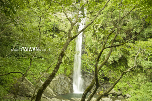 Walami Located in Yushan National Park (玉山國家公園), Walami Trail (瓦拉米步道) is featured with waterfall, gr