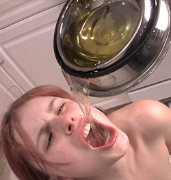 superfunkysexytime:First she’ll drink her