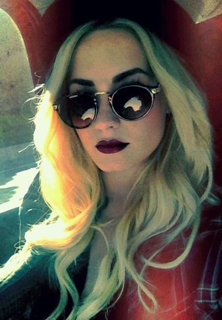cupcakedademi:  @ddlovato: In Seattle, rocking a flannel and listening to Nirvana….
