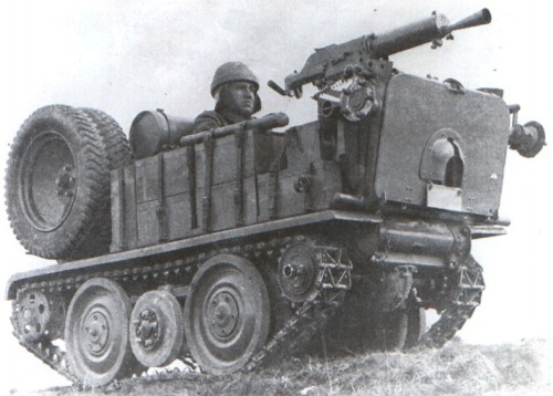 georgy-konstantinovich-zhukov:An Austrian ADMK Mulus machine gun carrier. It could either run on tra