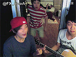 fyeahhenber:  Henry caught Amber &amp; Gen cheating on him singing stealing