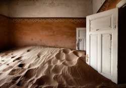 theblackworkshop:  The Namib Desert Indoors - My Modern Metropolis 
