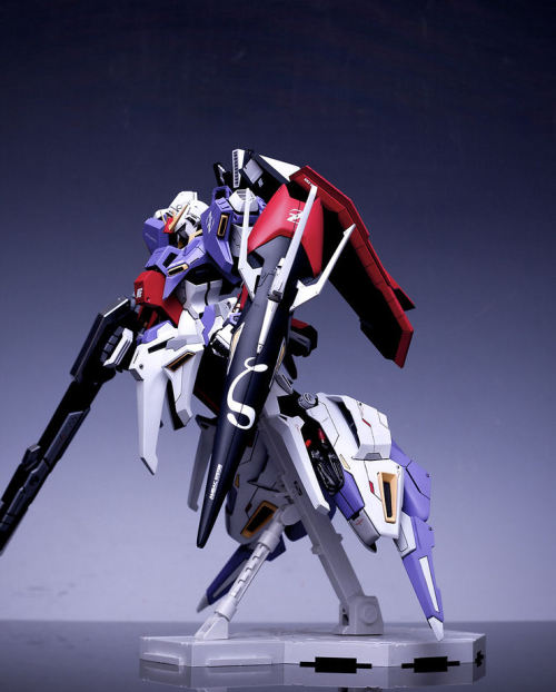 1/72 Full resin Kit MSZ-006 Hyper Zeta Gundam: Assembled, Painted. Photoreview No.20 Big Size Images