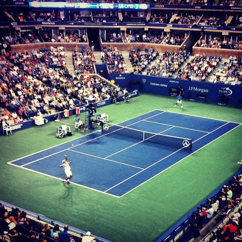 Roddick serving at the US Open. One of his last matches. #Nightmatch (Taken with Instagram at Arthur Ashe Stadium - USTA Billie Jean King National Tennis Center)