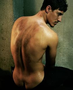 cutpride:  Eric Balfour 