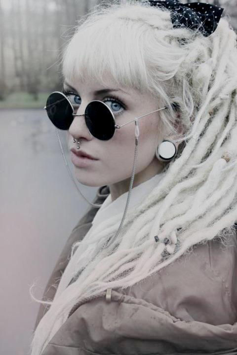 envious-vanity:My Ashtray Heart on We Heart It. http://weheartit.com/entry/33930126