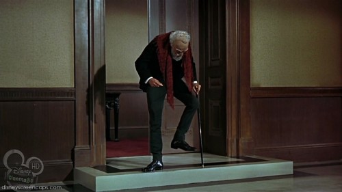 fabledquill: sandramg: disneytrivia: Dick Van Dyke had his heart set on playing Mr. Dawes, Sr. in Ma