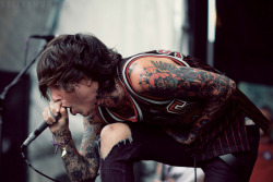 ineedtofindmywaybacktothestart:  Oli Sykes / Bring Me The Horizon by Bailey Munson on Flickr.