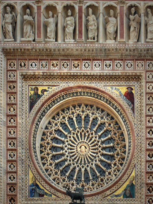 Rosette with mosaics of the Four Doctors of the Church (Gregorius, Hieronymus, Augustinus and Ambros