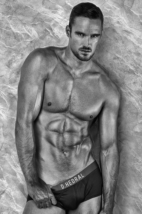 Beautiful & Dirty Men