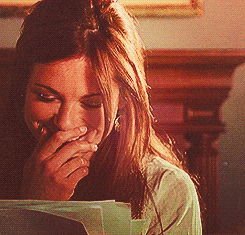 estrelecer:  Danneel Harris appreciation post.                    -Escape