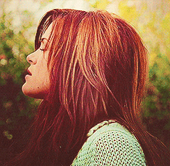 estrelecer:  Danneel Harris appreciation post.                    -Escape