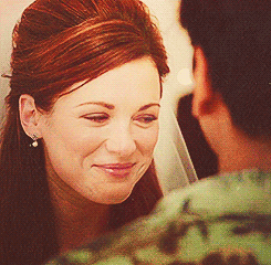 estrelecer:  Danneel Harris appreciation post.                    -Escape