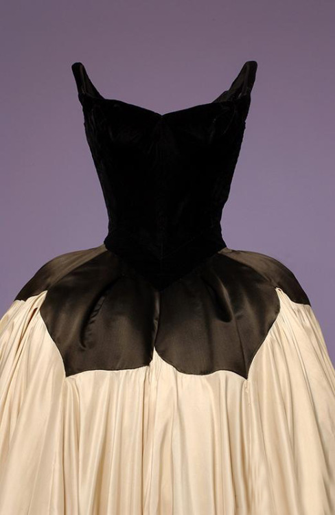 (above)Petal Ball Gown, 1951Blackvelvet and silk satin(below)Ball Gown, 1954–55Black silk chiffon, s