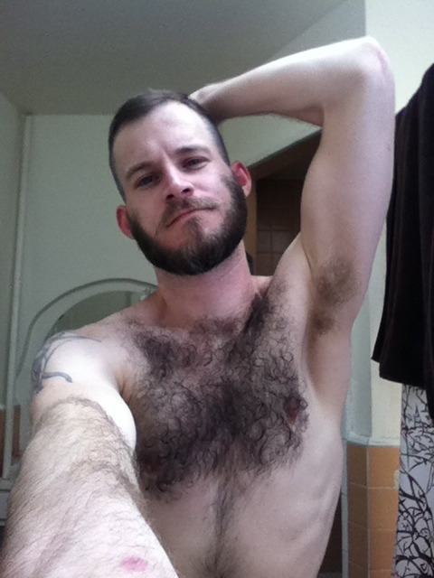 handsomedrifter:  So many beards, so little time. Handsome devil. 