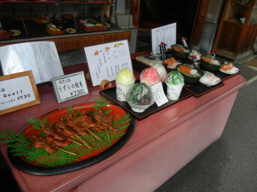 Fooooood!!! I love food! =D Can you tell which are real and which aren’t?