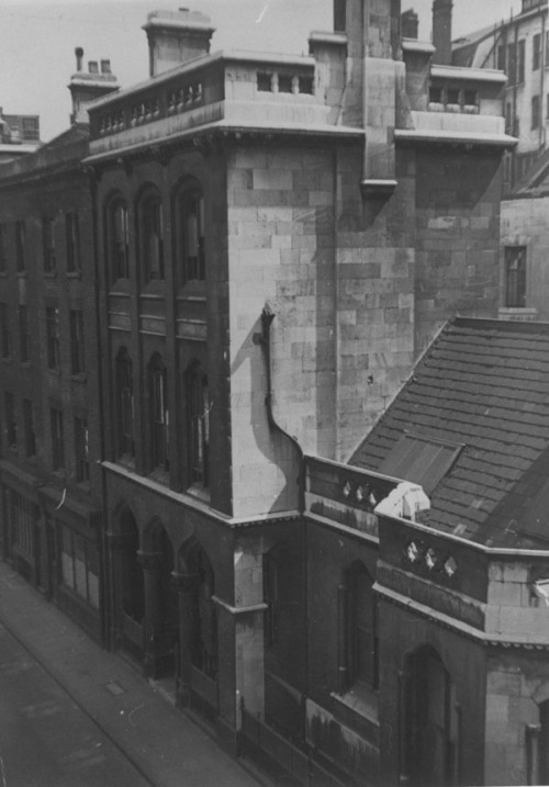Holborn Estate Grammar School building, 1930 - acquired by the LSE in 1929, demolished in 1936 and r