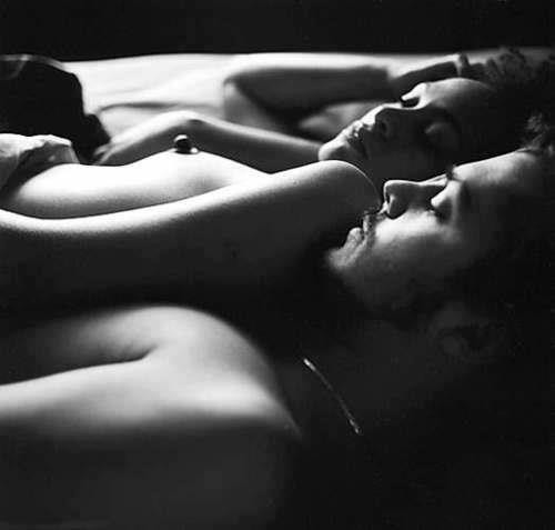 papabear6:  fuckingforpleasure:  …  Sweet dreams