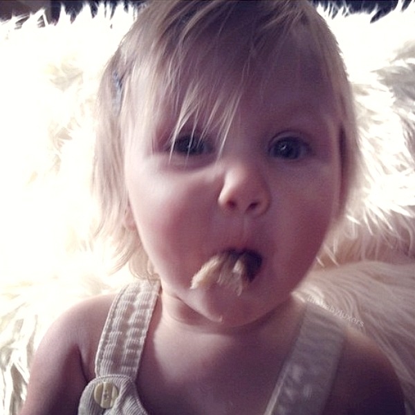 thebabyluxers:  ‘New kicks’ - ‘Really cool. Freak’ - ‘Lux’ - ’Less
