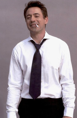 suicideblonde:  Robert Downey Jr 