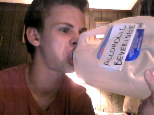 sewbergamzee:galehawthorne:galehawthorne:galehawthorne:i jUST WANT TO BE LIKEDI SPELLED BEVERAGE WRO