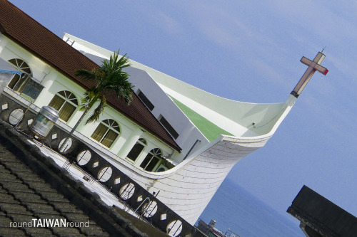 Zhangyuan Boat-shaped Church Boat-shape Church (船型教會) is a lovely Presbyterian Church situated at Zh