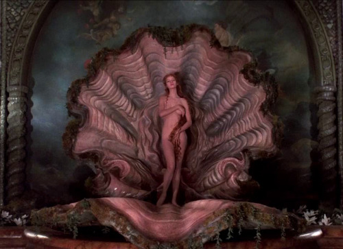 room42:melvillemifunemtumekonigsberg:The Adventures of Baron Munchausen Terry Gilliam, 1988, Uma Thu