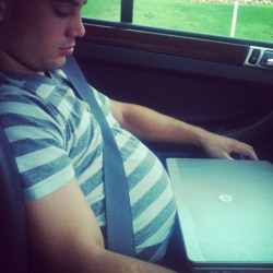 sexy-men-with-bellies-or-not:  Nothing cuter…ever