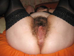 hairywomenrock:  Mature and Hairy