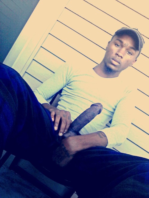 imchillnjustchilln:  Instagram— daydayjustchilln