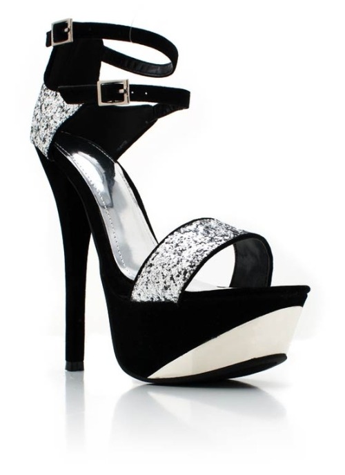 Two-tone glitter heels.