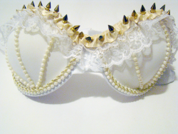 drug-child:  Spiked bra for sale! SIZE 34B