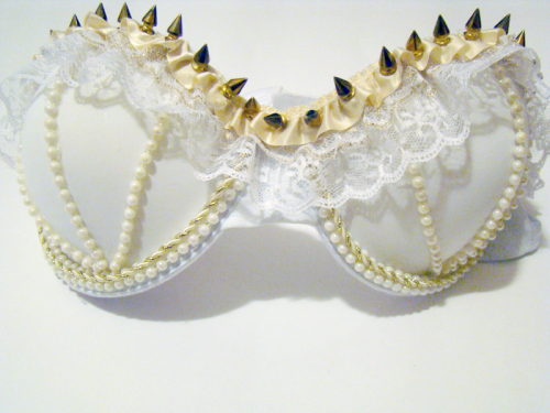 Porn Pics drug-child:  Spiked bra for sale! SIZE 34B