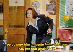 kipsmitthesoutherngent:  one of my favorite episodes  A real girlfriend would do