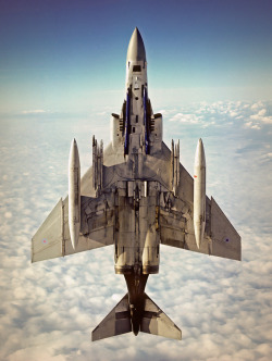 go-hard-dream-big:   wanariefimran:  “Unit: No.19(F) Sqn / RAFG Wildenrath.” -Dr Stefan Petersen  beautiful! 