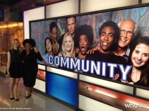 annveals-deactivated20130105:@yvettenbrown: So THIS is what a billboard of #Community would look lik