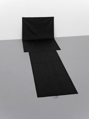 monochromemono:  Kitty Kraus 