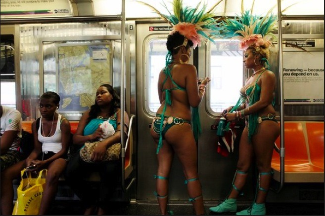 94jusqua:   youdidwhatnow:  Twin sisters on the way to the West Indian American Day