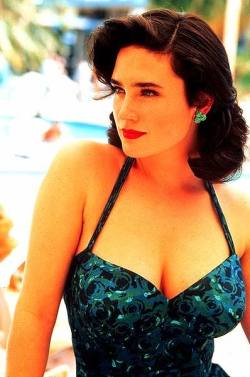 big90s:  Before some idiot - probably her manager - told her she was too curvy and she’d never get any film work unless she were as skinny as a skeleton, America’s curviest actress was once Jennifer Connelly. As a 90’s co-worker, a knockout herself,