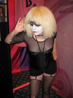 turbocunt:  First of many, I’m sure… me as Pris at the Cosplay Deviants booth at Dragon*Con. Oh my dear sweet buttery Jesus I had so much fun! 