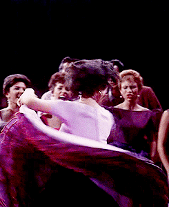 bellecs:  Rita Moreno singing ‘America’ in West Side Story (1961) 